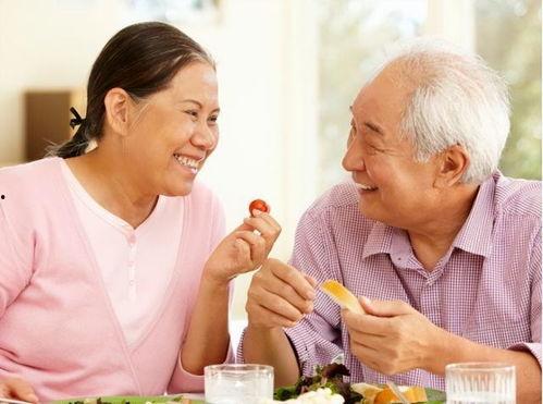 老人吃的瓜怎么切好看视频,老人瓜切法，美观又实用