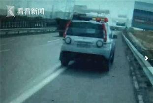 吃瓜群众帮助警察视频,视频见证正义瞬间