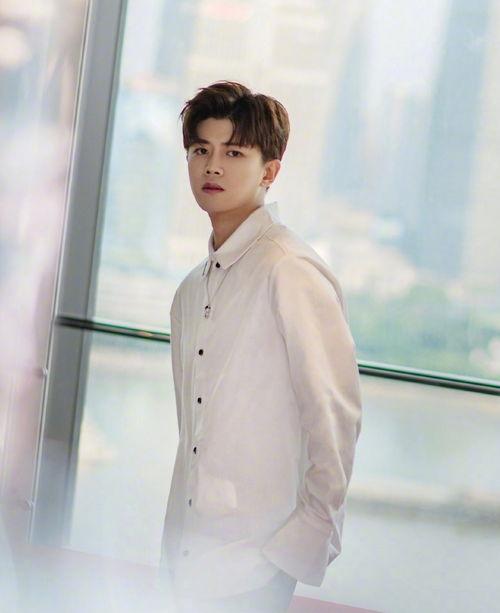 吃瓜视频任嘉伦,揭秘明星幕后趣事